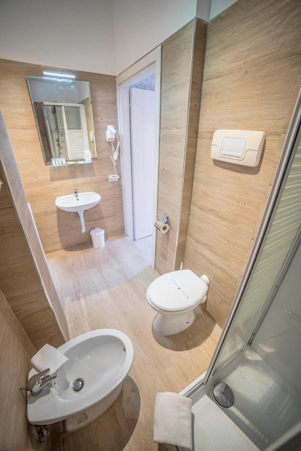 Galleria Frascati Rooms And Apartment Экстерьер фото