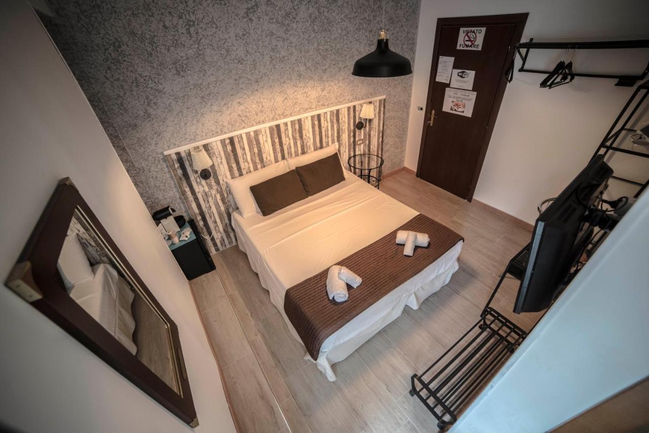 Galleria Frascati Rooms And Apartment Экстерьер фото