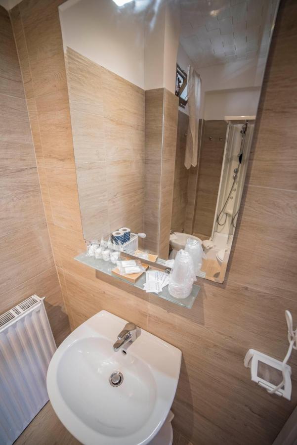 Galleria Frascati Rooms And Apartment Экстерьер фото