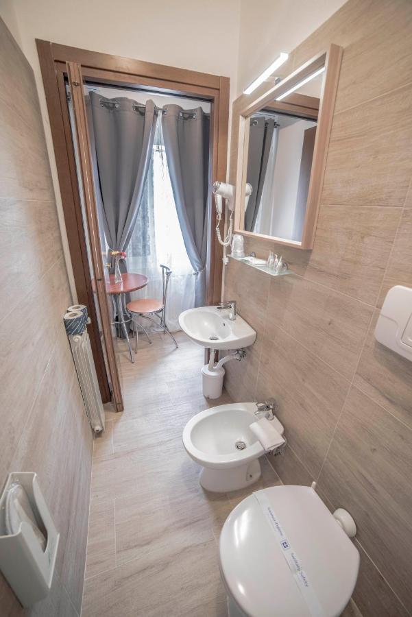 Galleria Frascati Rooms And Apartment Экстерьер фото